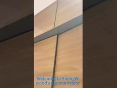 Porte en aluminium finition en bois