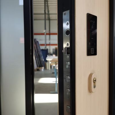 Porte de jardin en aluminium en bois noir sans bruit Porte d'entrée en aluminium pivot